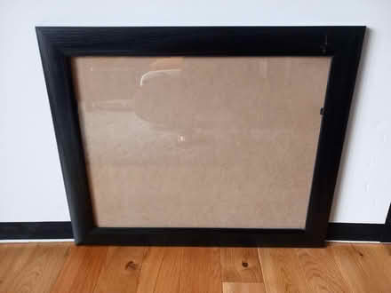 Photo of free picture frame (RG6 near Palmer Park) #1