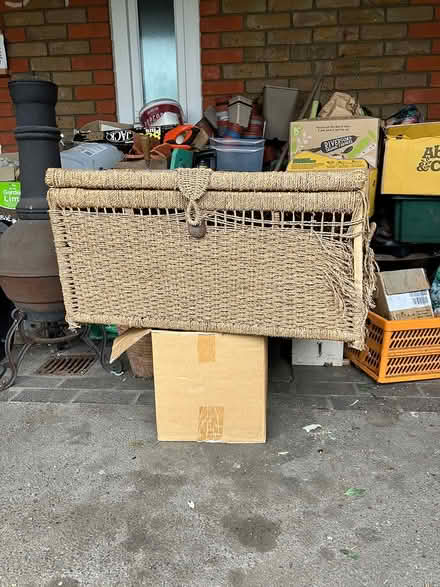 Photo of free Big rush chest - worn - Oval SW9 (SW9 Oval) #1