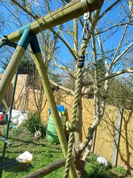 Photo of free Garden swing (TN24) #1