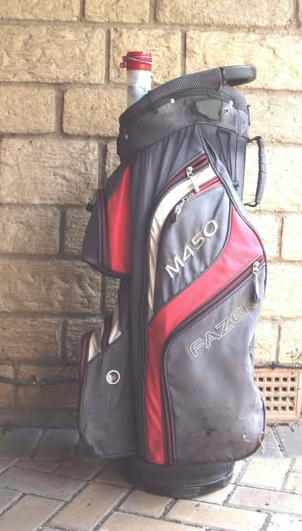 Photo of free golf bag (Oakwood LS8) #2