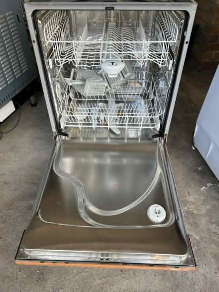 Photo of free Integrated dishwasher (Chiswell Green) #3