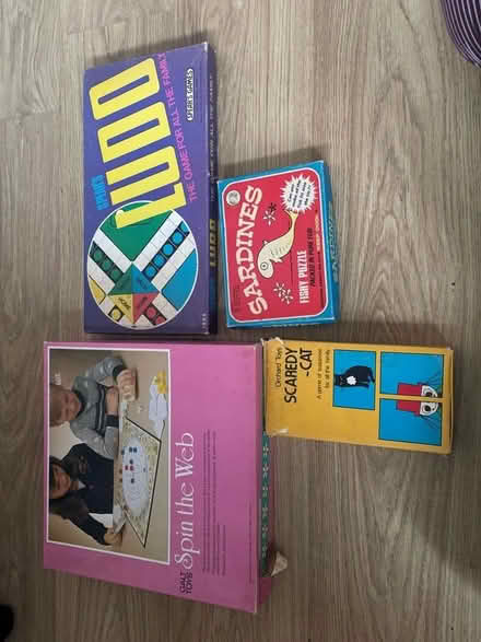 Photo of free Vintage family games (Gracemount EH16) #1