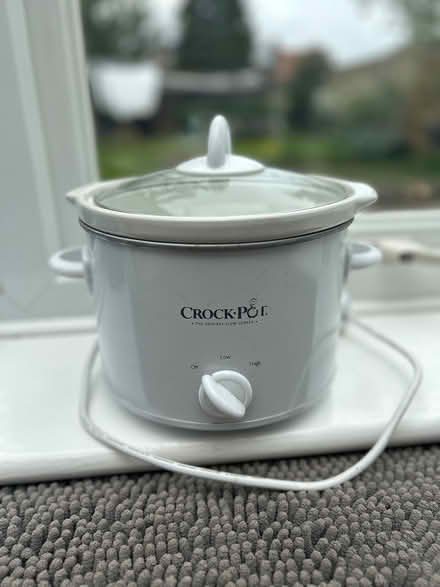 Photo of free Crockpot slow cooker (Epsom KT19) #1