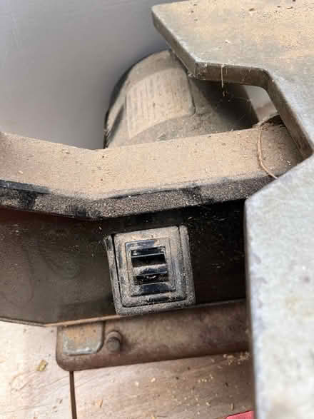 Photo of free Bandsaw (read) (CH62 bromborough) #4