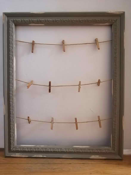 Photo of free Display Frame (Old Ottawa East) #1