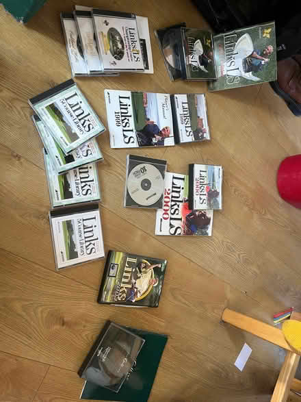 Photo of free Collection of late 90’s/early 2000’s computer golf games (Broad Green L14) #1