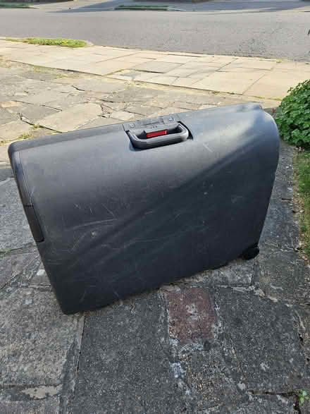 Photo of free Large two-wheeled Carlton suitcase (St Stephens AL3) #1