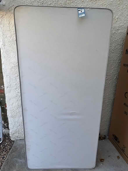 Photo of free Single bed (Ng6) #3