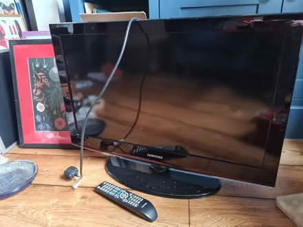 Photo of free Samsung TV (SE20) #1