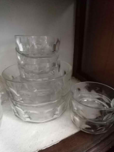 Photo of free 2 medium & 6 small glass bowls (Tonbridge) #1