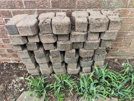 Photo of free Paving Stones / Paviers (Great Notley, CM77) #1