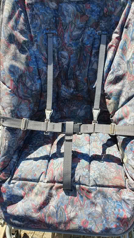 Photo of free Silver Cross Wayfarer pushchair with sunshade and raincover. (Parson's Heath CO4) #3