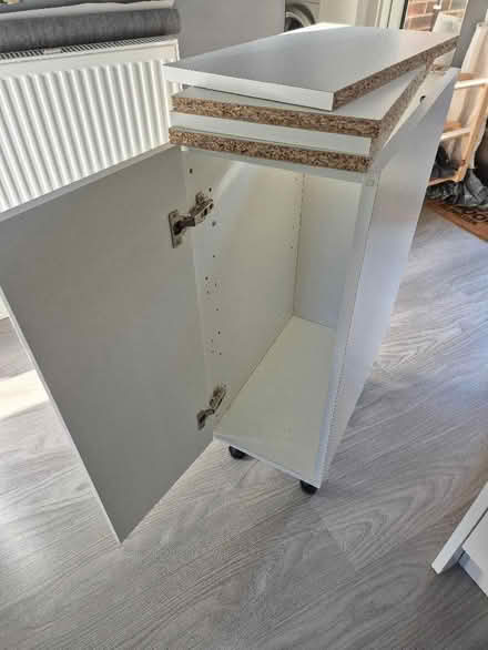 Photo of free Kitchen cabinet (Tytherington SK10) #1