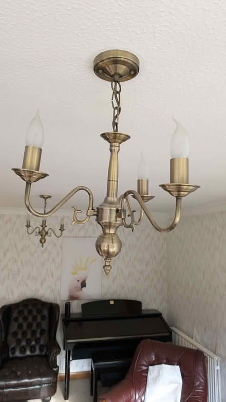 Photo of free 2 gold light fittings with bulbs (Shepshed LE12) #1
