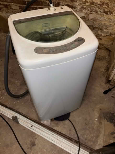 Photo of free Small Washing Machine (2nd St NE & Rhode Isle. Ave NE) #2