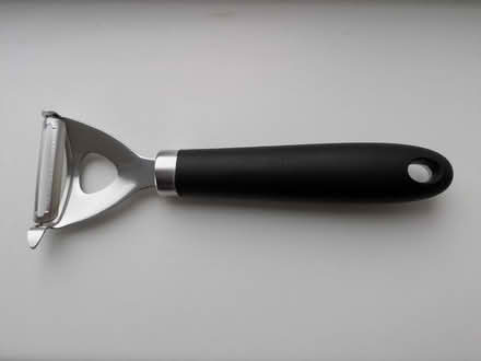 Photo of free Potato Peeler (Enfield EN2) #1