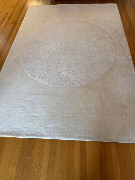 Photo of free Cream wool rug (Bromley) #2
