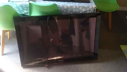 Photo of free samsung 37 inch tv (not smart) (Highbridge TA9) #1