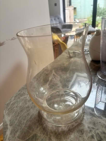 Photo of free Vase (KT9 Chessington) #1