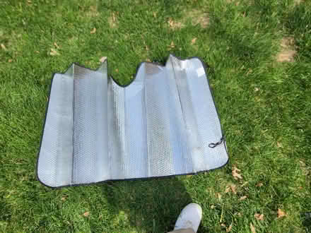 Photo of free Ford Car Windshield Sun Block (Alexandria, Va) #3