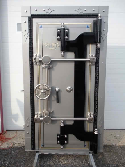 Photo of Security safe (Killingbeck LS14) #1