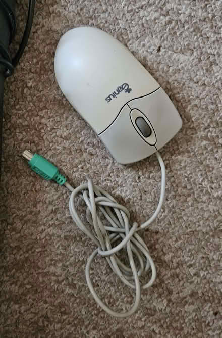 Photo of free OLD ps2 connection keyboard and mouse (Clevedon BS21) #2