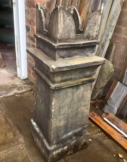 Photo of Chimney pot (Eastham CH62) #1