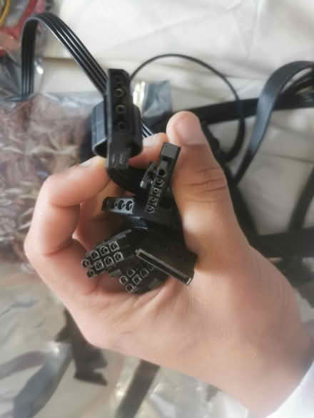 Photo of free 3X GPU riser and more (hillsborough S6) #3