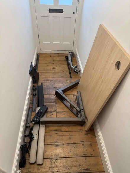 Photo of free Electric standing desk (TW1) #1