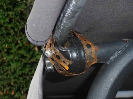 Photo of free garden swing (Comrie PH6) #4