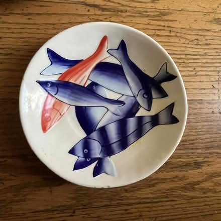 Photo of free "Red Herring" plates (Berkeley, near Claremont Hotel) #4