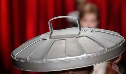 Photo of Metal Dustbin Lid (Kendal LA9) #1