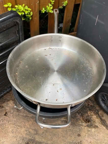 Photo of free Extra Large Indian Cooking Pan (Attenborough NG9) #1