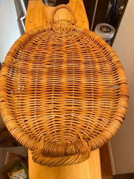 Photo of free Flat Basket (Duvall) #1