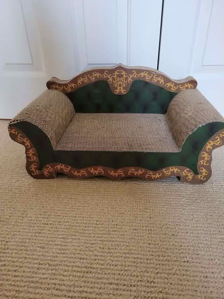 Photo of free Scratching bed for cats (Whitminster GL2) #1