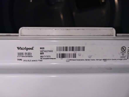 Photo of free Stackable Washer/Dryer (2nd St NE & Rhode Isle. Ave NE) #2