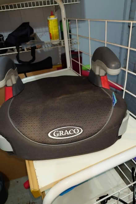Photo of free Booster seat (Hartford - South End) #2