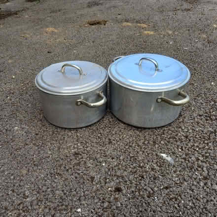 Photo of free 2 aluminium saucepans (Charlton Kings GL52) #1