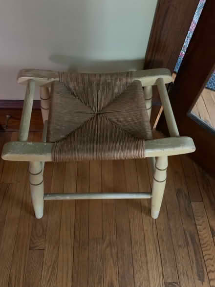 Photo of free Vintage stool (Palmer/ware area) #1