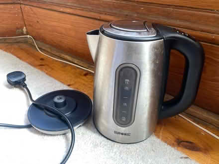 Photo of free Electric kettle (Holy Corner EH10) #1