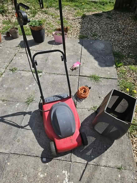 Photo of free Lawnmower Spare or Repairs (Sutton Benger) #2
