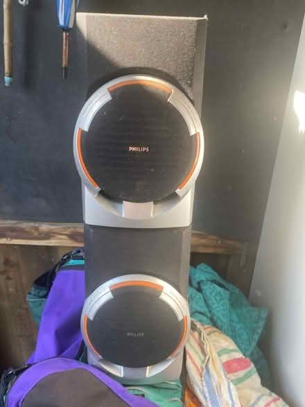 Photo of free Speakers (Witney OX28) #1