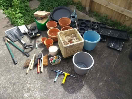 Photo of free Various gardening items (Bricknell HU5) #1