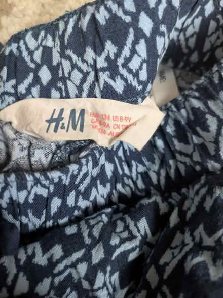 Photo of free Assortment of kids clothes (Bermondsey SE16) #3
