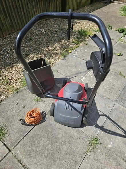 Photo of free Lawnmower Spare or Repairs (Sutton Benger) #1