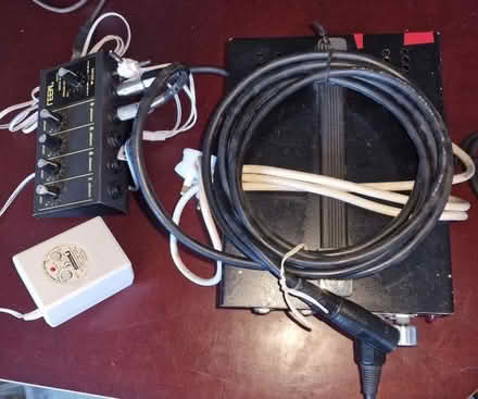 Photo of free Mixer and amp (Aylsham NR11) #1