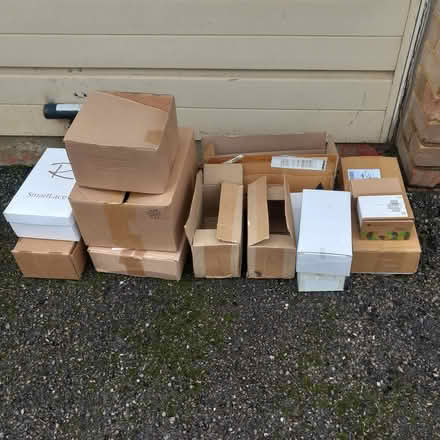 Photo of free Small & medium packing boxes (Worcester Park) #1