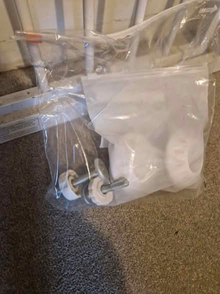 Photo of free Tall baby gate (Kentish Town NW5) #3