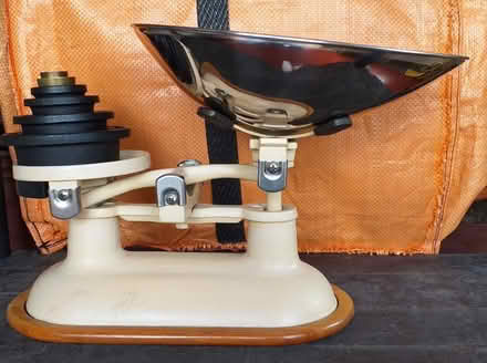 Photo of free Old Style Weighing Scales (Litchard, Bridgend CF31) #4