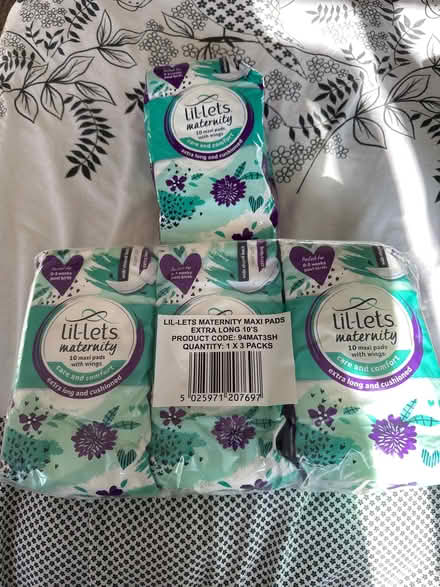 Photo of free 4 x maternity maxi pads (Oldfield Park) #1